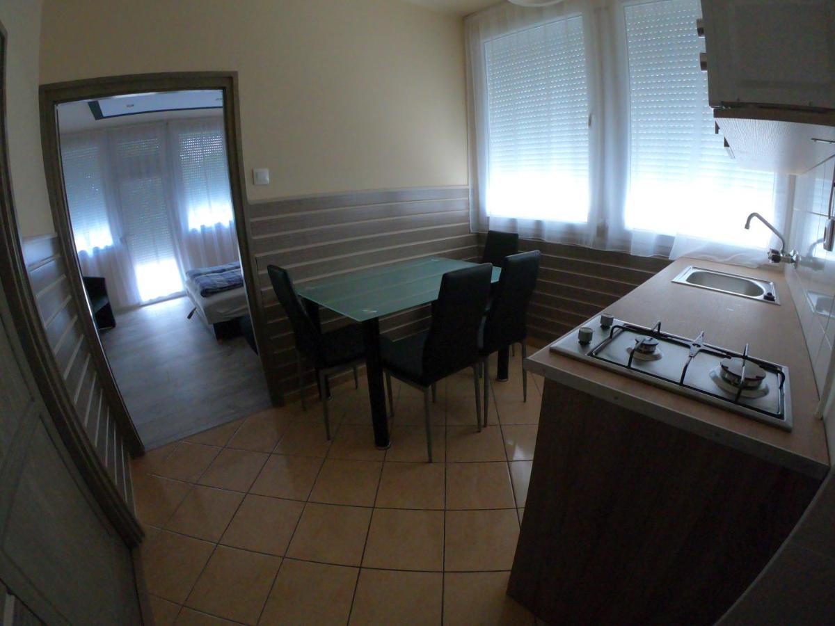 Dami Apartman ไฮจ์ดุสโซบอสโล ภายนอก รูปภาพ